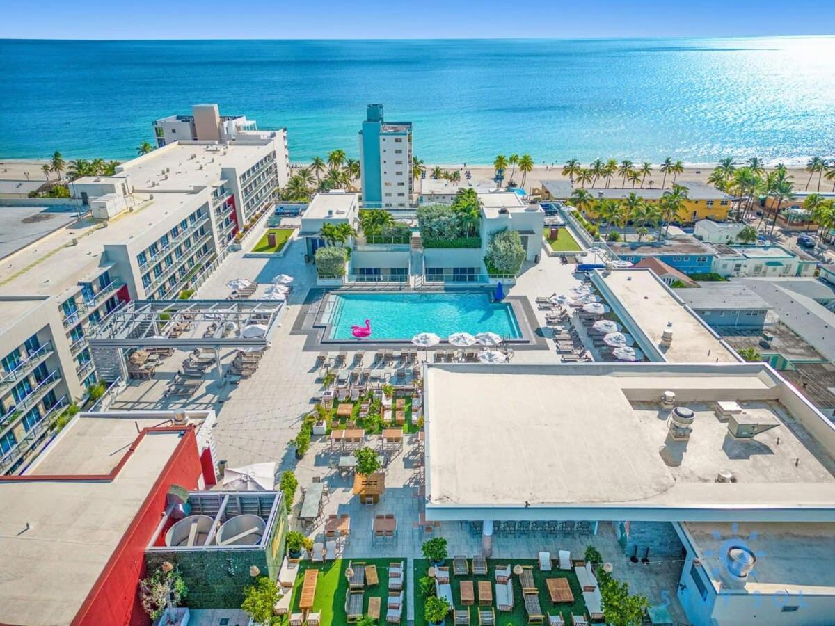 Rooftop Pool - Hollywood Beach Boardwalk Εξωτερικό φωτογραφία