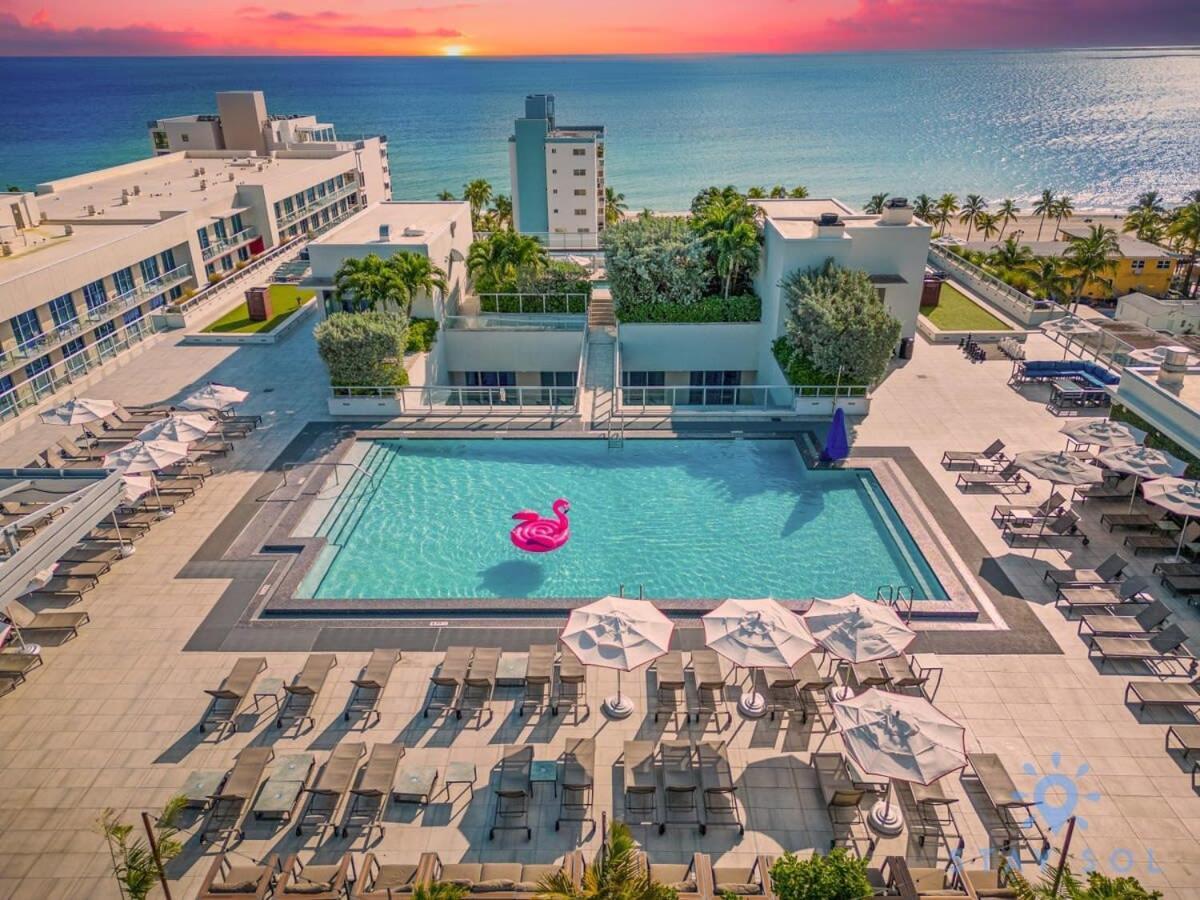 Rooftop Pool - Hollywood Beach Boardwalk Εξωτερικό φωτογραφία