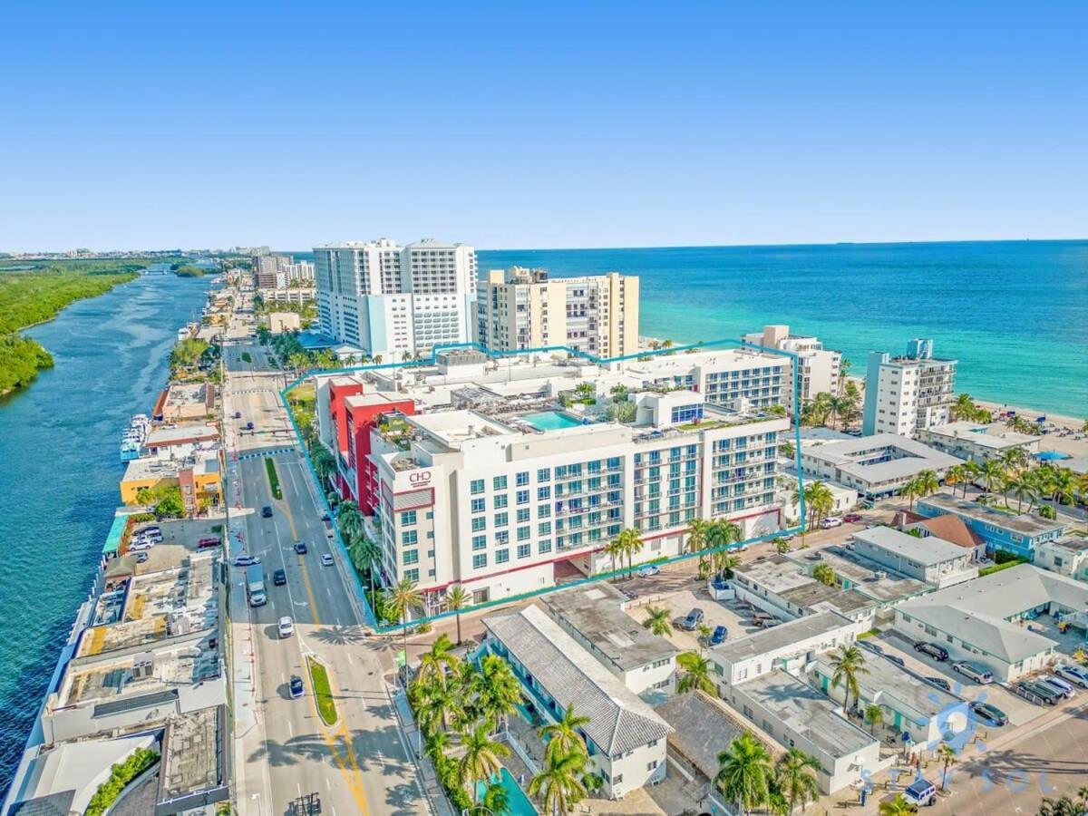 Rooftop Pool - Hollywood Beach Boardwalk Εξωτερικό φωτογραφία