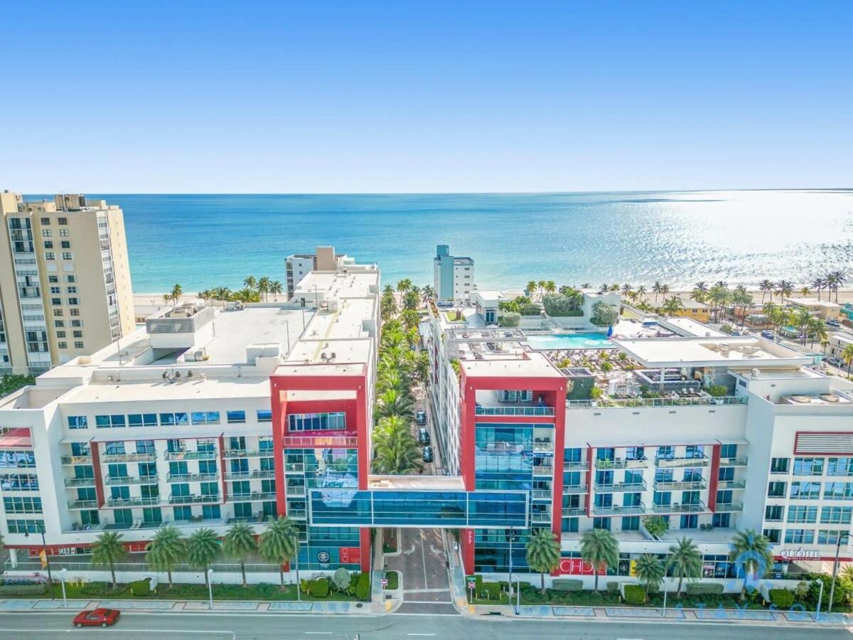 Rooftop Pool - Hollywood Beach Boardwalk Εξωτερικό φωτογραφία