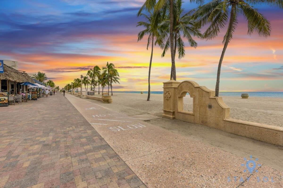 Rooftop Pool - Hollywood Beach Boardwalk Εξωτερικό φωτογραφία