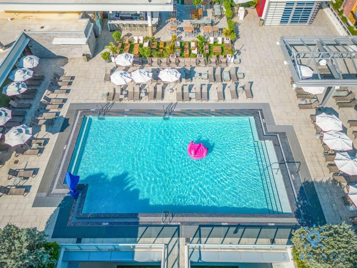 Rooftop Pool - Hollywood Beach Boardwalk Εξωτερικό φωτογραφία